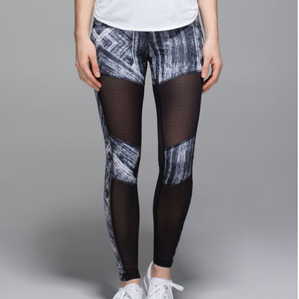 Lululemon Hot To Street Pant Heat Wave White Black / Black